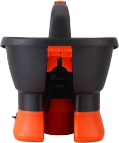 FUXTEC Strooier - Universele Handstrooier - Zoutstrooier - Kunstmeststrooier - Werkt Op Batterijen (geleverd Zonder Batterij) - FX-US270 9 FUXTEC Strooier - Universele Handstrooier - Zoutstrooier - Kunstmeststrooier - Werkt Op Batterijen (geleverd Zonder Batterij) - FX-US270 -Tuin Schoonmaak 1002x1200 3