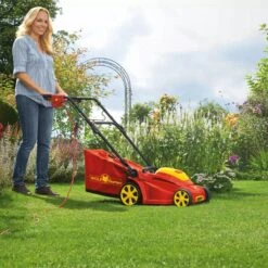 WOLF-Garten A 340 E Elektrische Grasmaaier - 1400 W - 34 Cm Maaibreedte - 30 Liter Opvangbak - Centrale Hoogte-instelling 28 WOLF-Garten A 340 E Elektrische Grasmaaier - 1400 W - 34 Cm Maaibreedte - 30 Liter Opvangbak - Centrale Hoogte-instelling -Tuin Schoonmaak 1200x1200 353