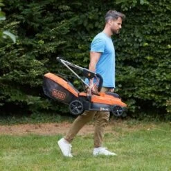 Black & Decker BLACK+DECKER BCMW3318N-XJ Grasmaaier - 18V - 33cm - Excl. Accu & Lader 29 Black & Decker BLACK+DECKER BCMW3318N-XJ Grasmaaier - 18V - 33cm - Excl. Accu & Lader -Tuin Schoonmaak 1200x1200 383