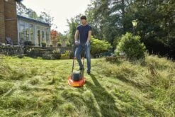 Black & Decker BLACK+DECKER BEMWH551-QS Zweefmaaier - 1200W - 30cm - Gesnoerd -Tuin Schoonmaak 1200x800 235